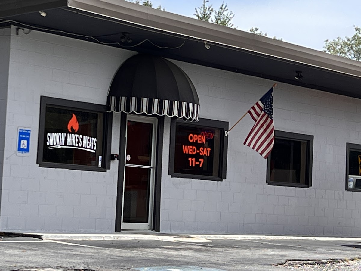 Smoking Mikes Meats